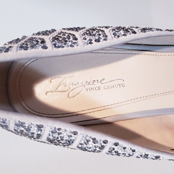 Vince Camuto Silver Studded Pumps Size 9M - Picture 6 of 9